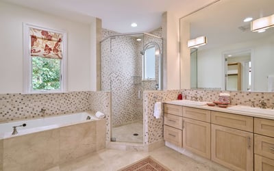 Luxury Villa Photo #24