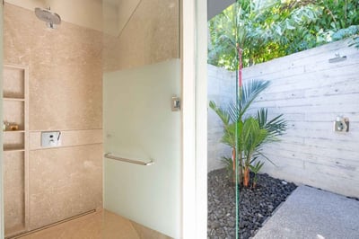 Luxury Villa Photo #61