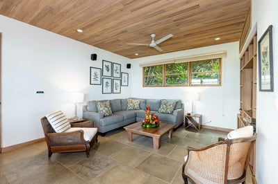 Luxury Villa Photo #15