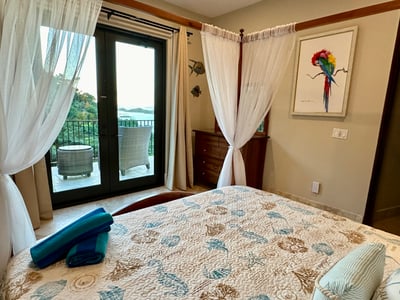 Luxury Villa Photo #39