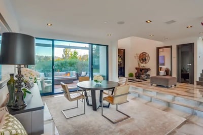 Luxury Villa Photo #33