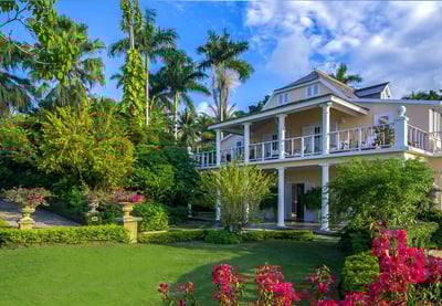 Luxury Villa Photo #4