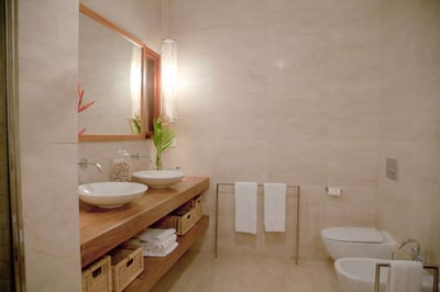 Luxury Villa Photo #21