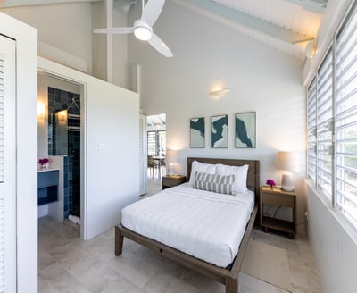 Luxury Villa Photo #33