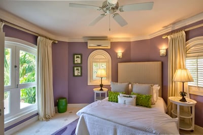 Luxury Villa Photo #29