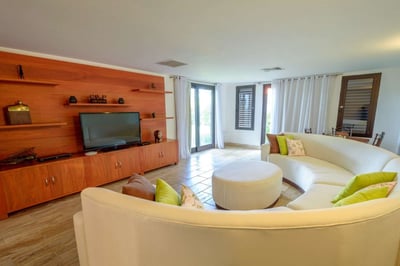 Luxury Villa Photo #13