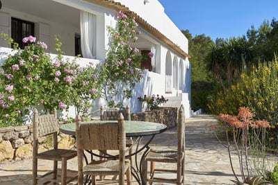 Luxury Villa Photo #8