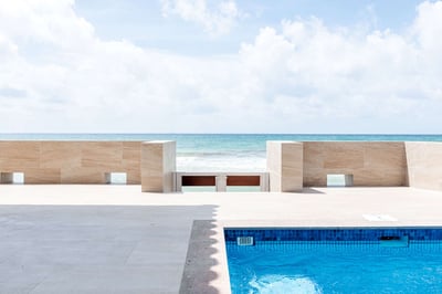 Luxury Villa Photo #4