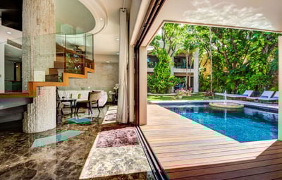 Luxury Villa Photo #10