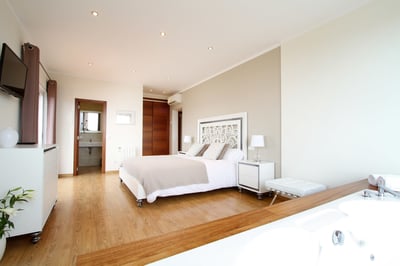 Luxury Villa Photo #13