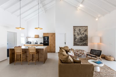 Luxury Villa Photo #13