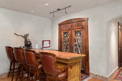 Luxury Villa Photo #13