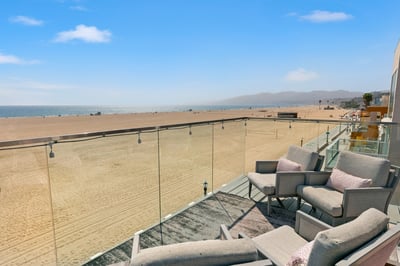 Luxury Villa Photo #16