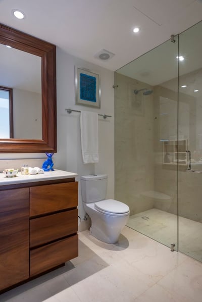 Luxury Villa Photo #45