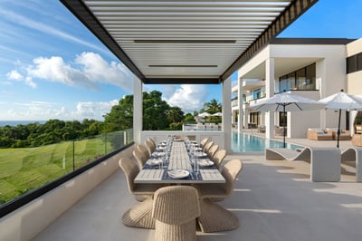 Luxury Villa Photo #6