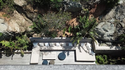 Luxury Villa Photo #3