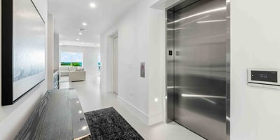 Luxury Villa Photo #11
