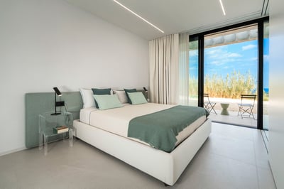 Luxury Villa Photo #52