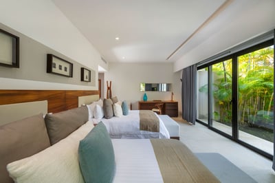 Luxury Villa Photo #62