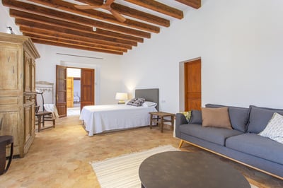 Luxury Villa Photo #45