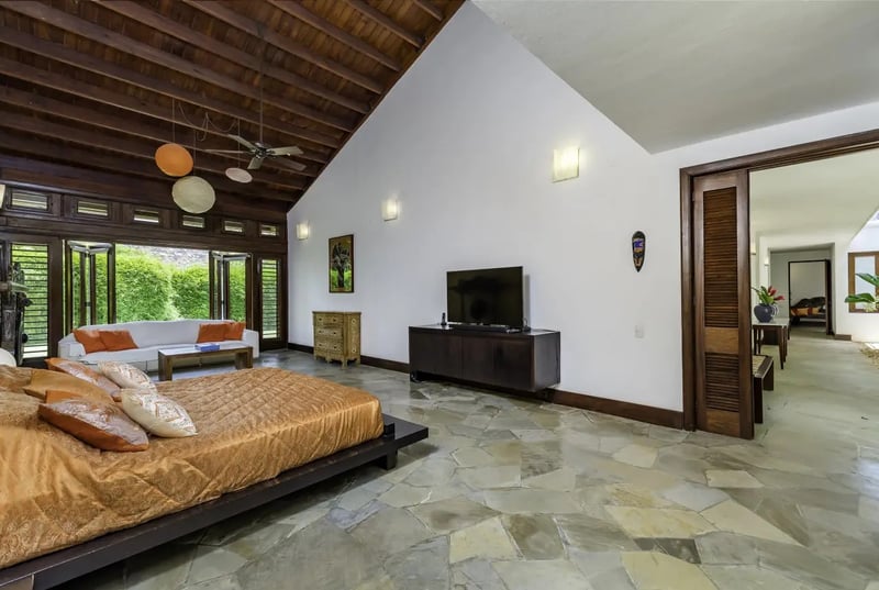 Caribbean Sunset Retreat