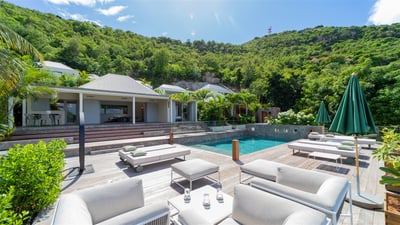 Luxury Villa Photo #5