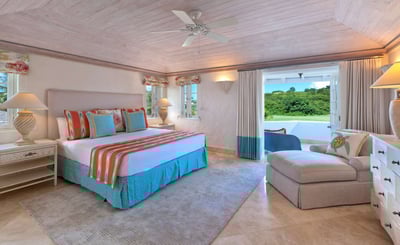 Luxury Villa Photo #8