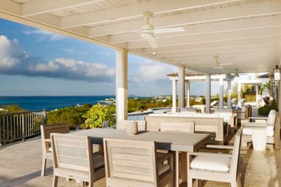 Luxury Villa Photo #4