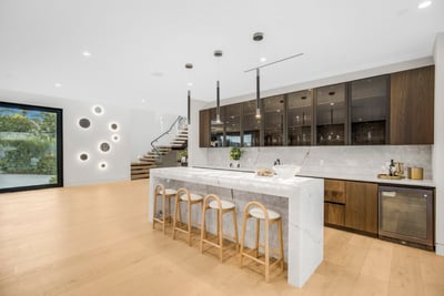 Luxury Villa Photo #26