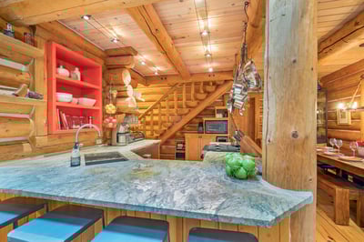Luxury Villa Photo #11