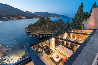 Luxury Villa Photo #39