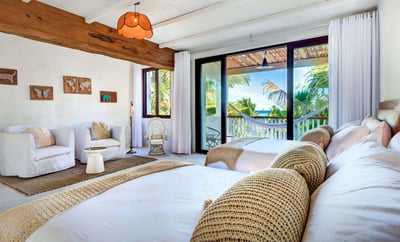 Luxury Villa Photo #37