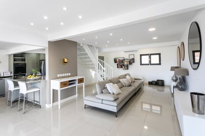 Luxury Villa Photo #12