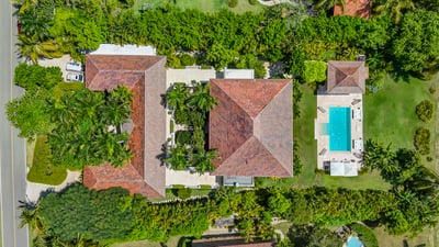 Luxury Villa Photo #53