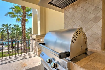 Luxury Villa Photo #7