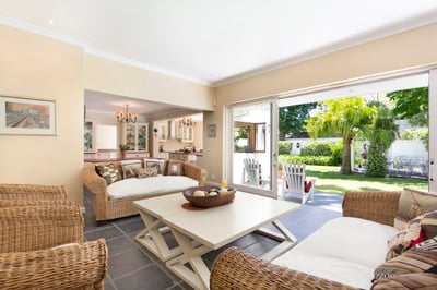 Luxury Villa Photo #14