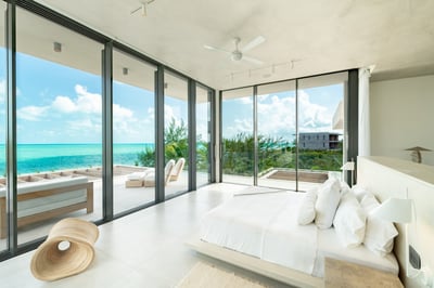 Luxury Villa Photo #55