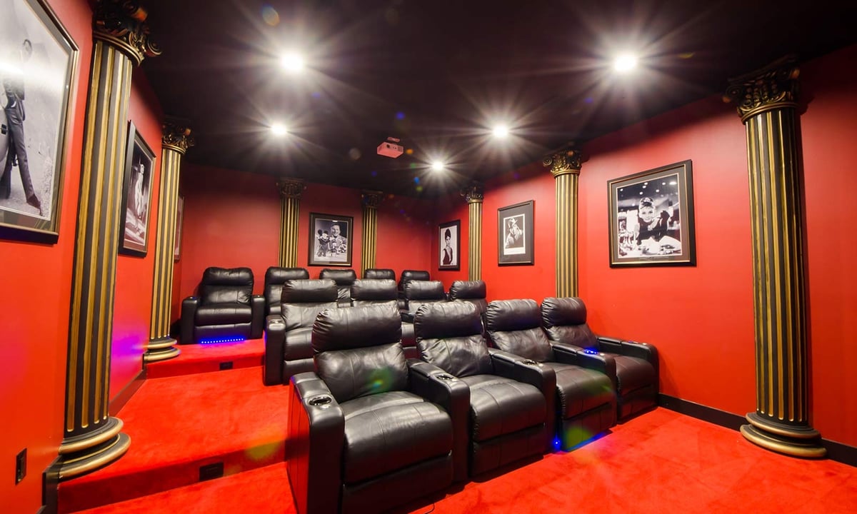 Theater Room - Image 19