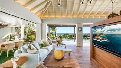 Luxury Villa Photo #14