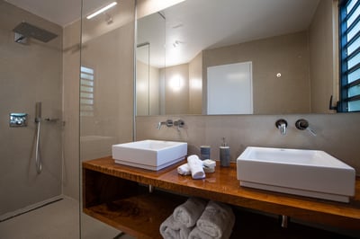 Luxury Villa Photo #20