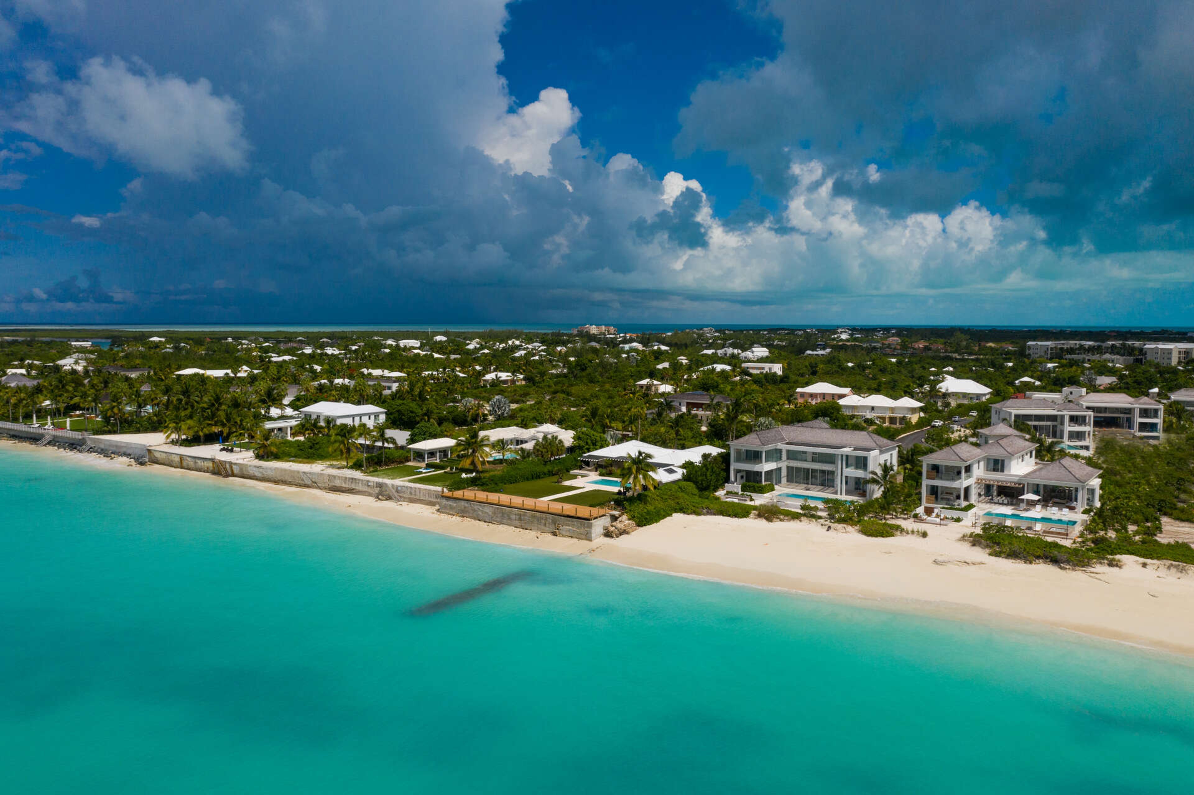 Beach Enclave Grace Bay 5 BDM Beachfront Villa - 2