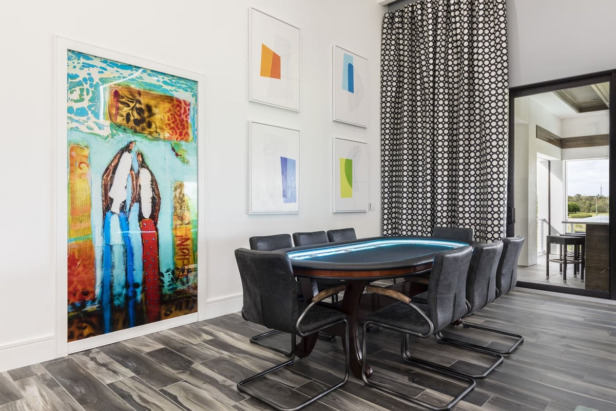 Unforgettable Utopia