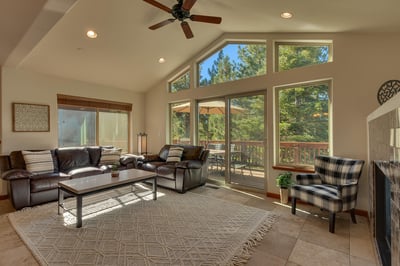 Luxury Villa Photo #3