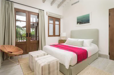 Luxury Villa Photo #13