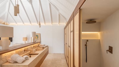 Luxury Villa Photo #38