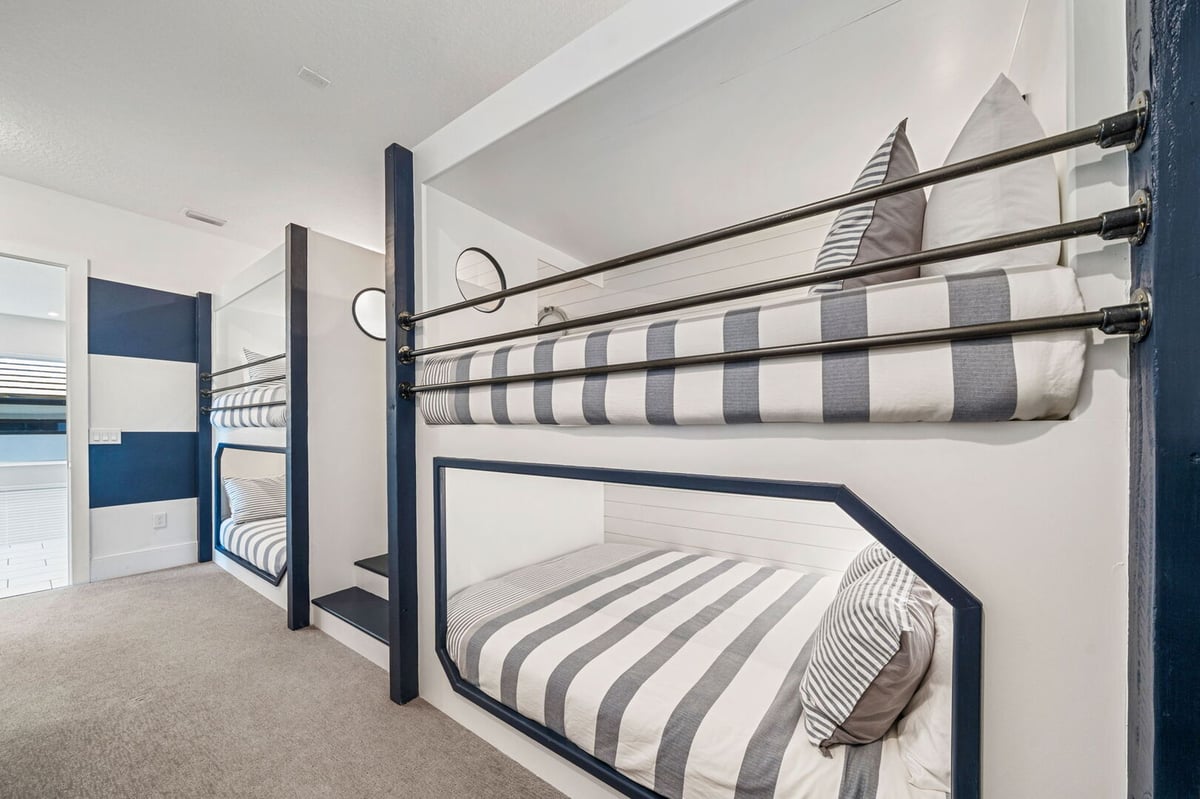 Reunion Tropical Retreat