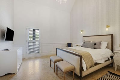 Luxury Villa Photo #27