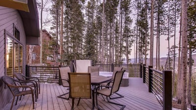 Deck seating