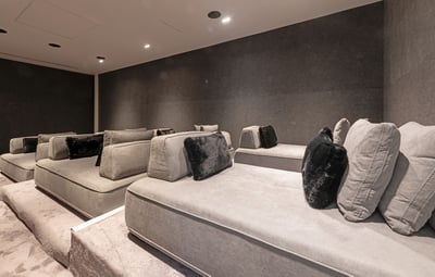 Luxury Villa Photo #39