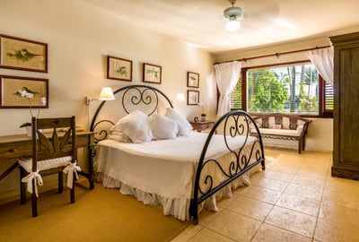 Luxury Villa Photo #21